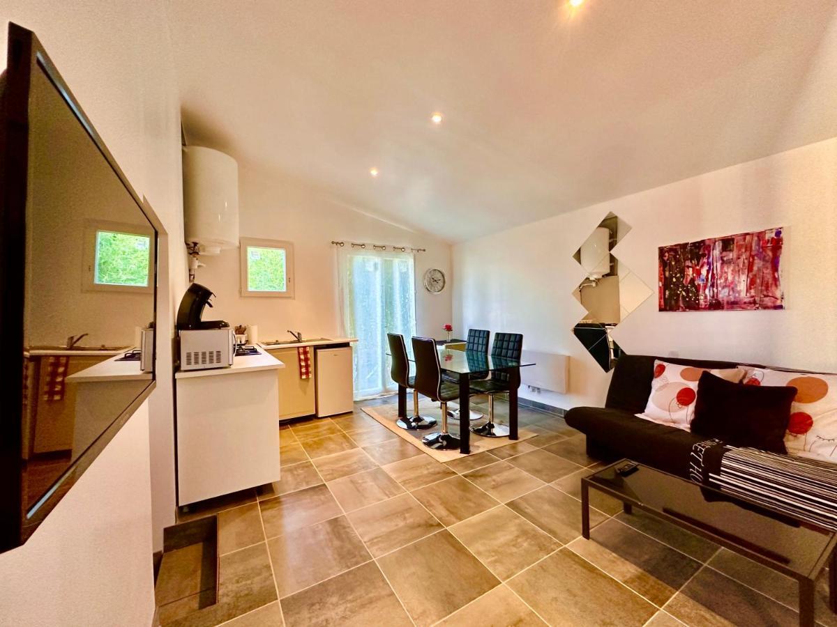La Bella Vita Appartement 2 Chambre A Thiers Eksteriør billede